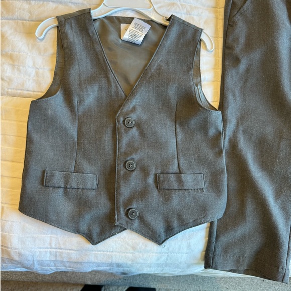 Trauser and vest set for boys - Picture 5 of 7